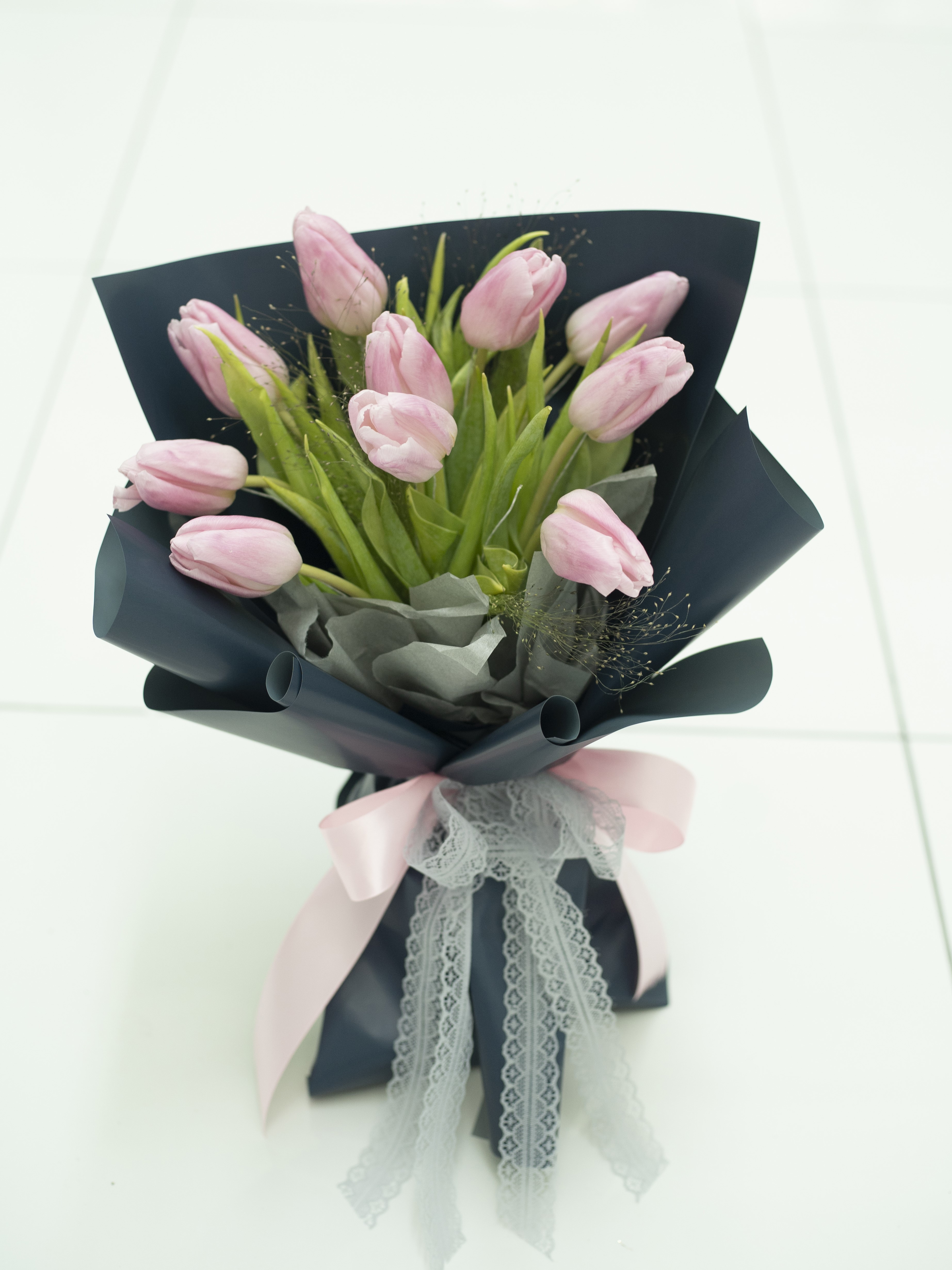 The Lady - Freeland Floral thumbnail 1