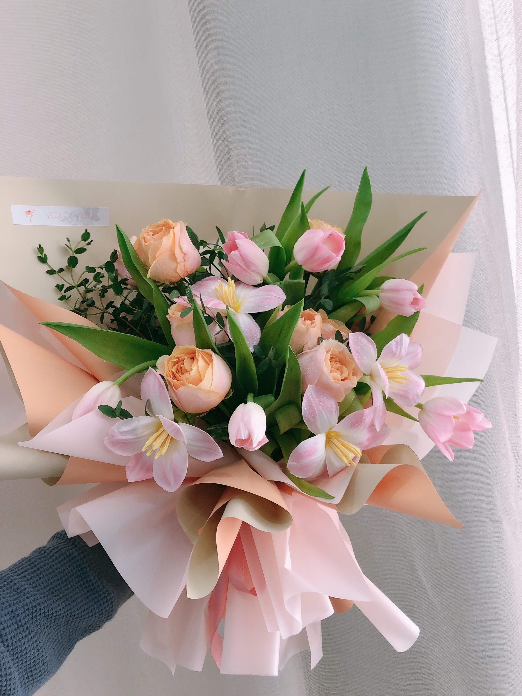 Poise - Freeland Floral thumbnail 3