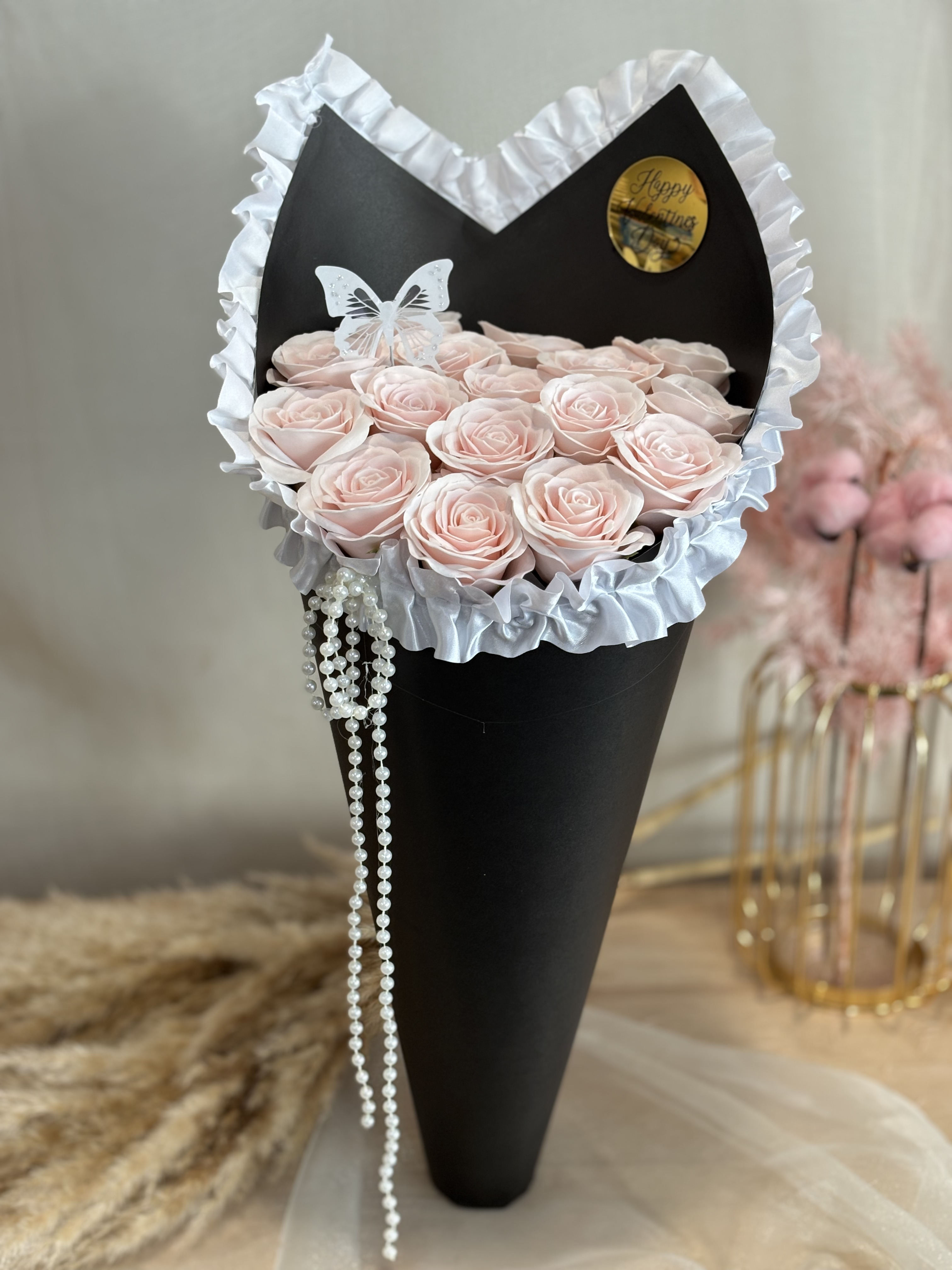 Dream Love - Freeland Floral thumbnail 1