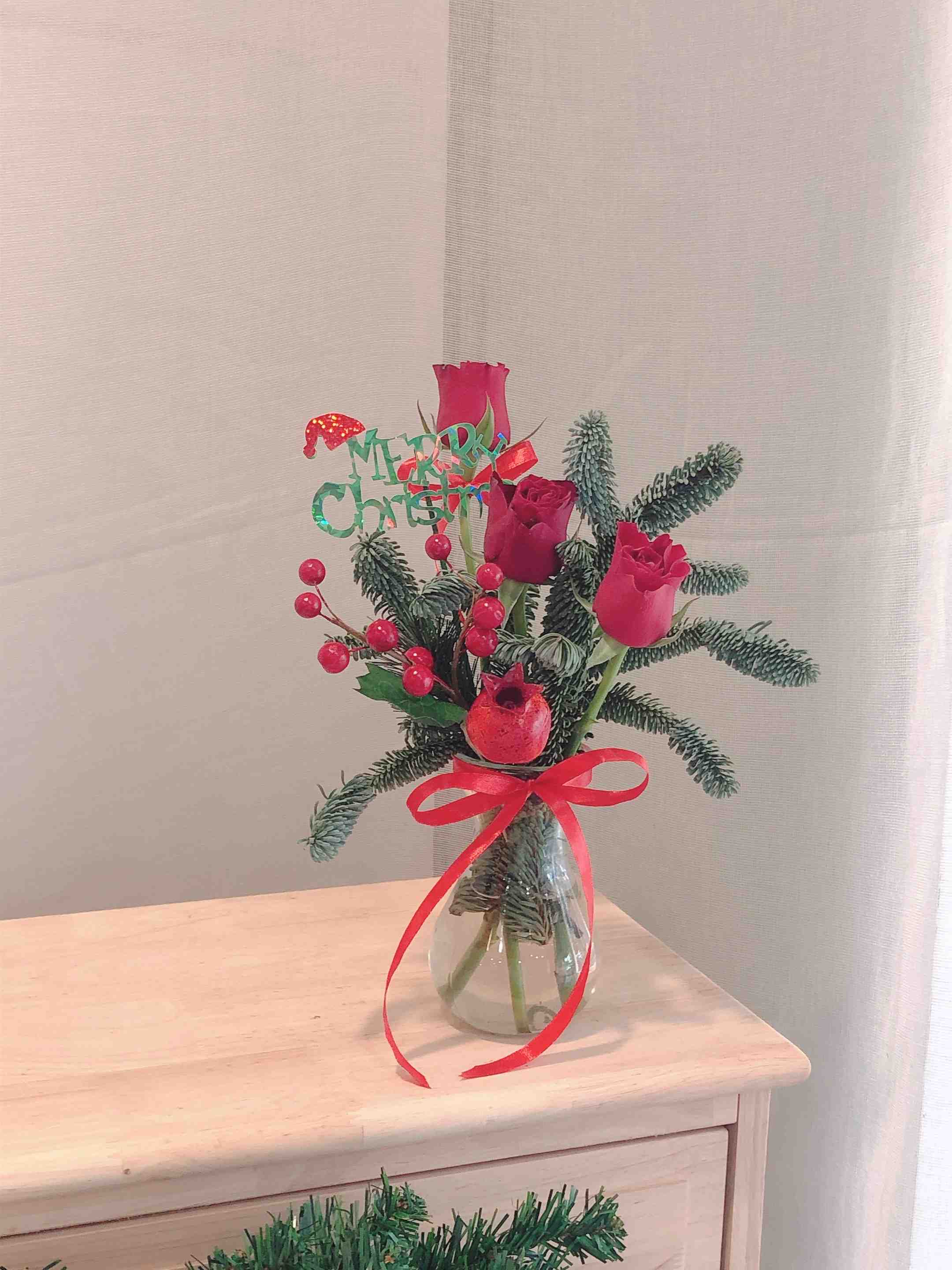Xmas Grace - Freeland Floral thumbnail 1