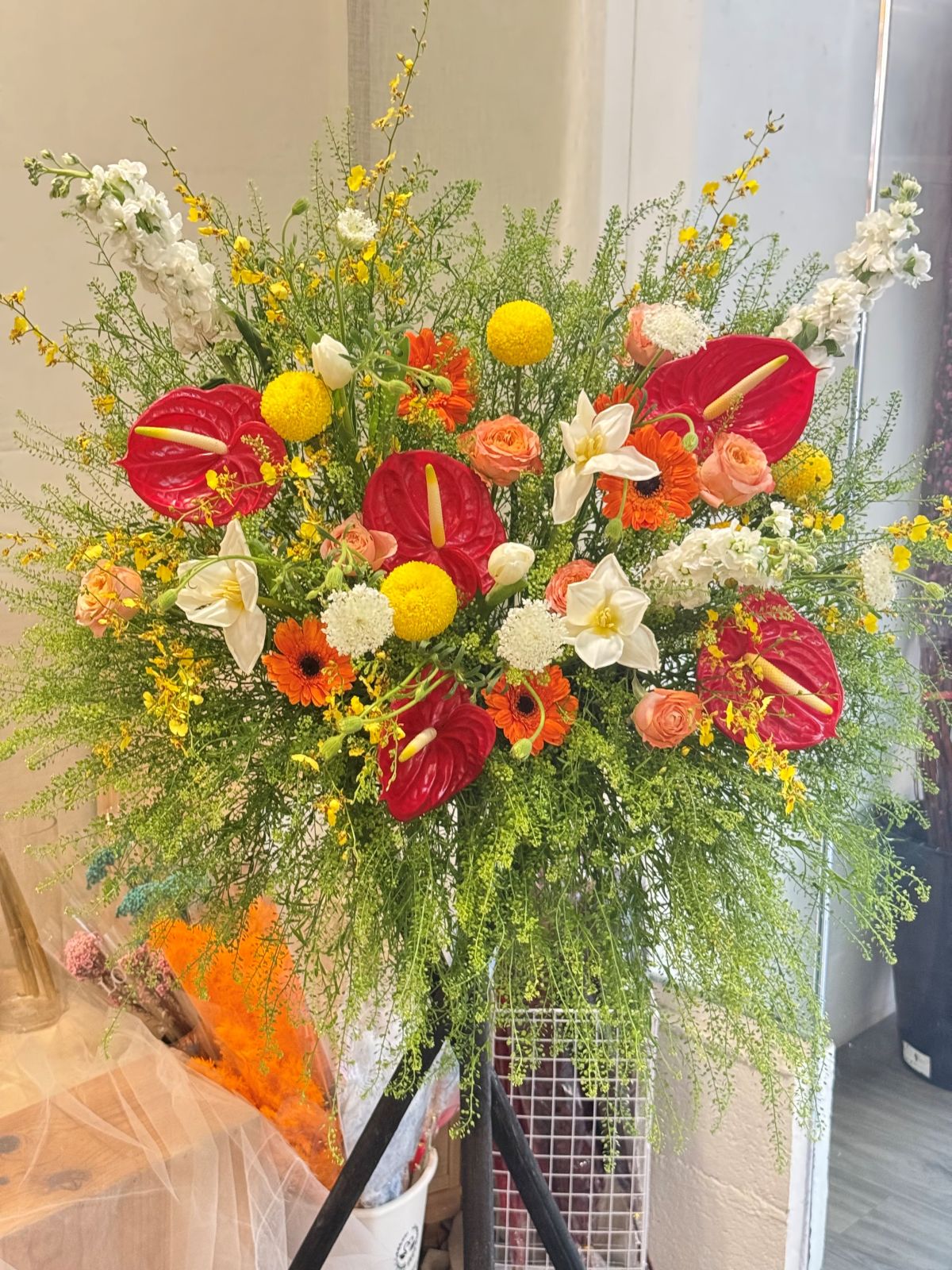 Compliment Wishes - Freeland Floral thumbnail 2