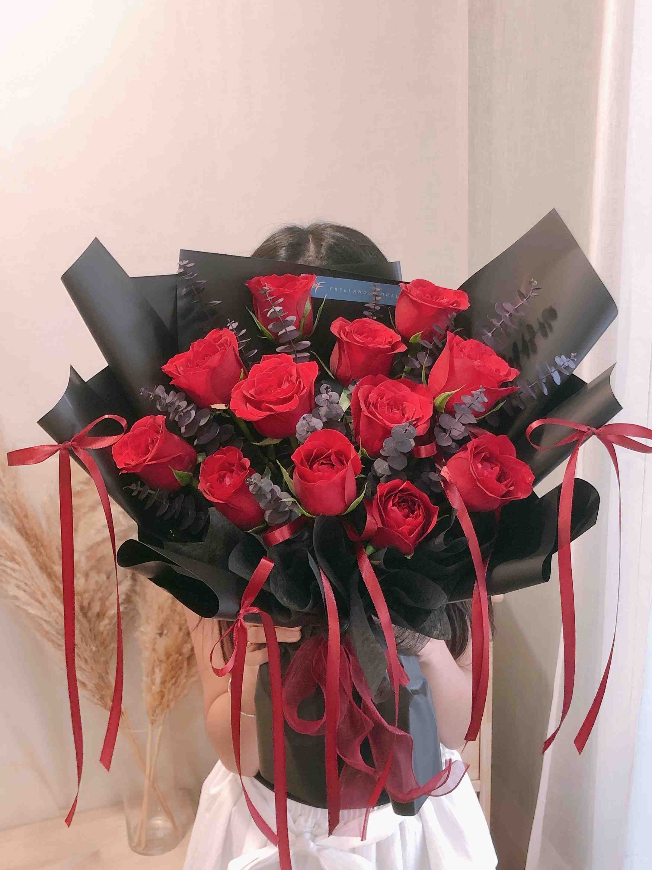 Secret - Freeland Floral thumbnail 2