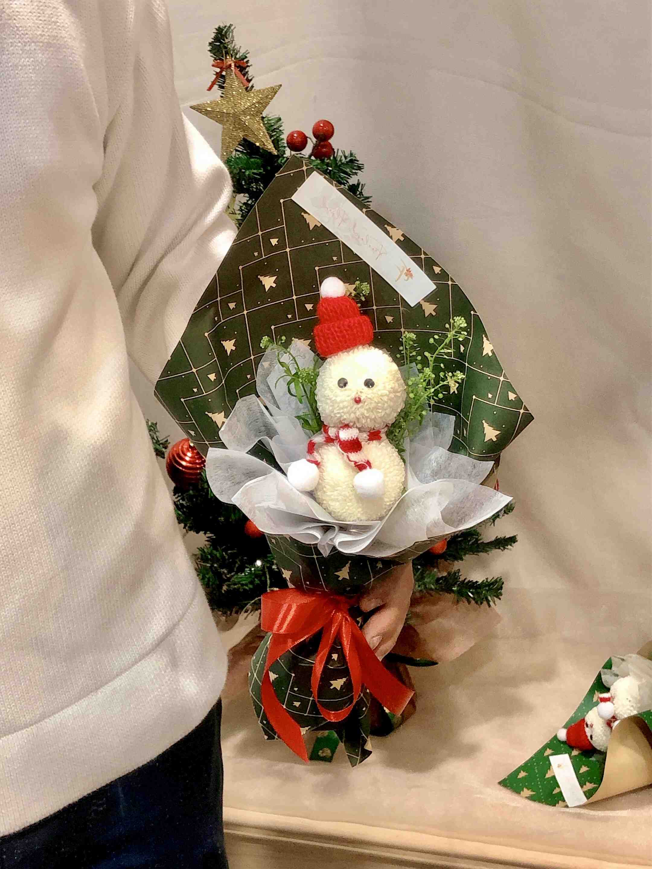 Snow Baby - Freeland Floral thumbnail 2