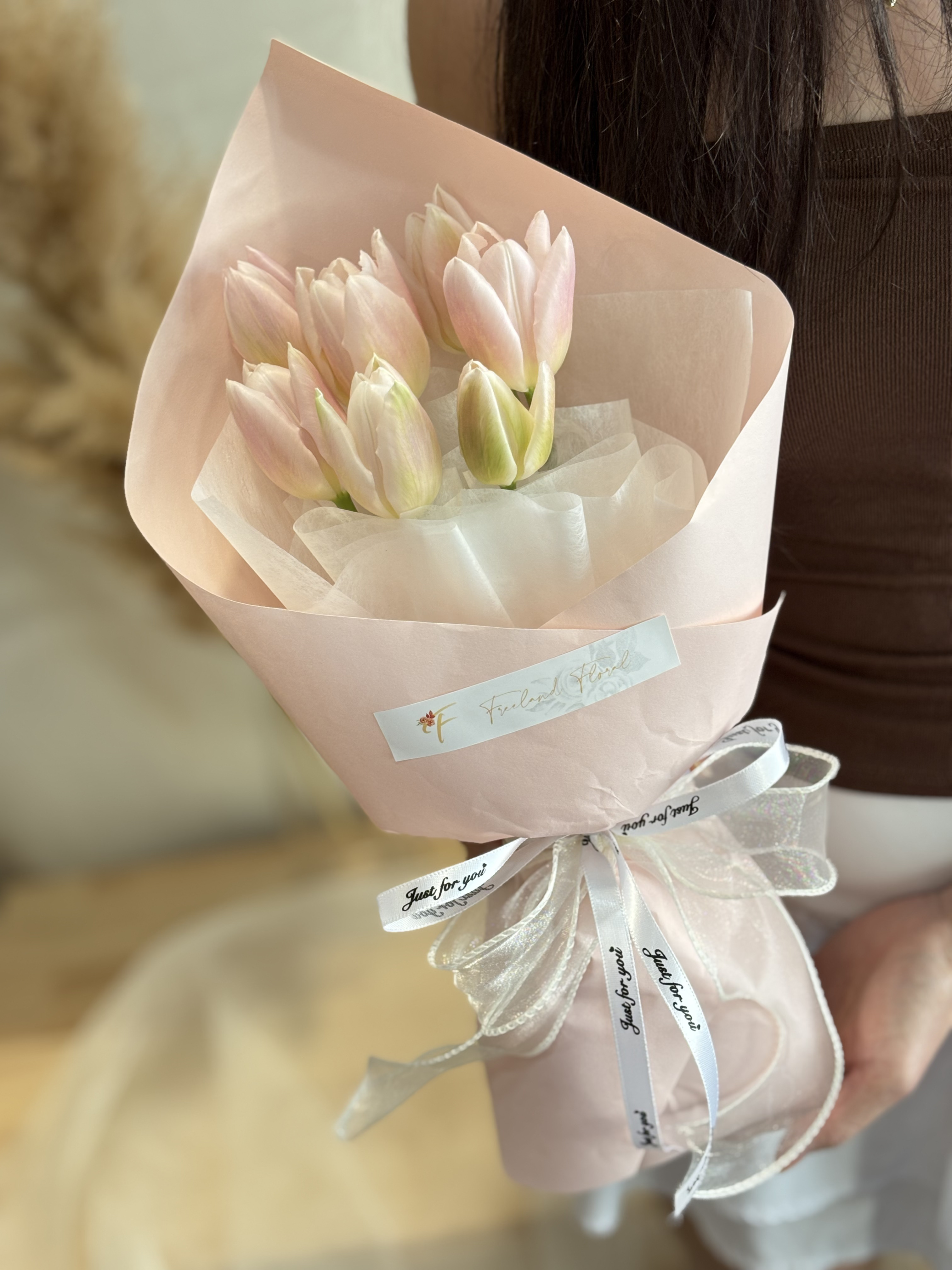 Lass - Freeland Floral thumbnail 2