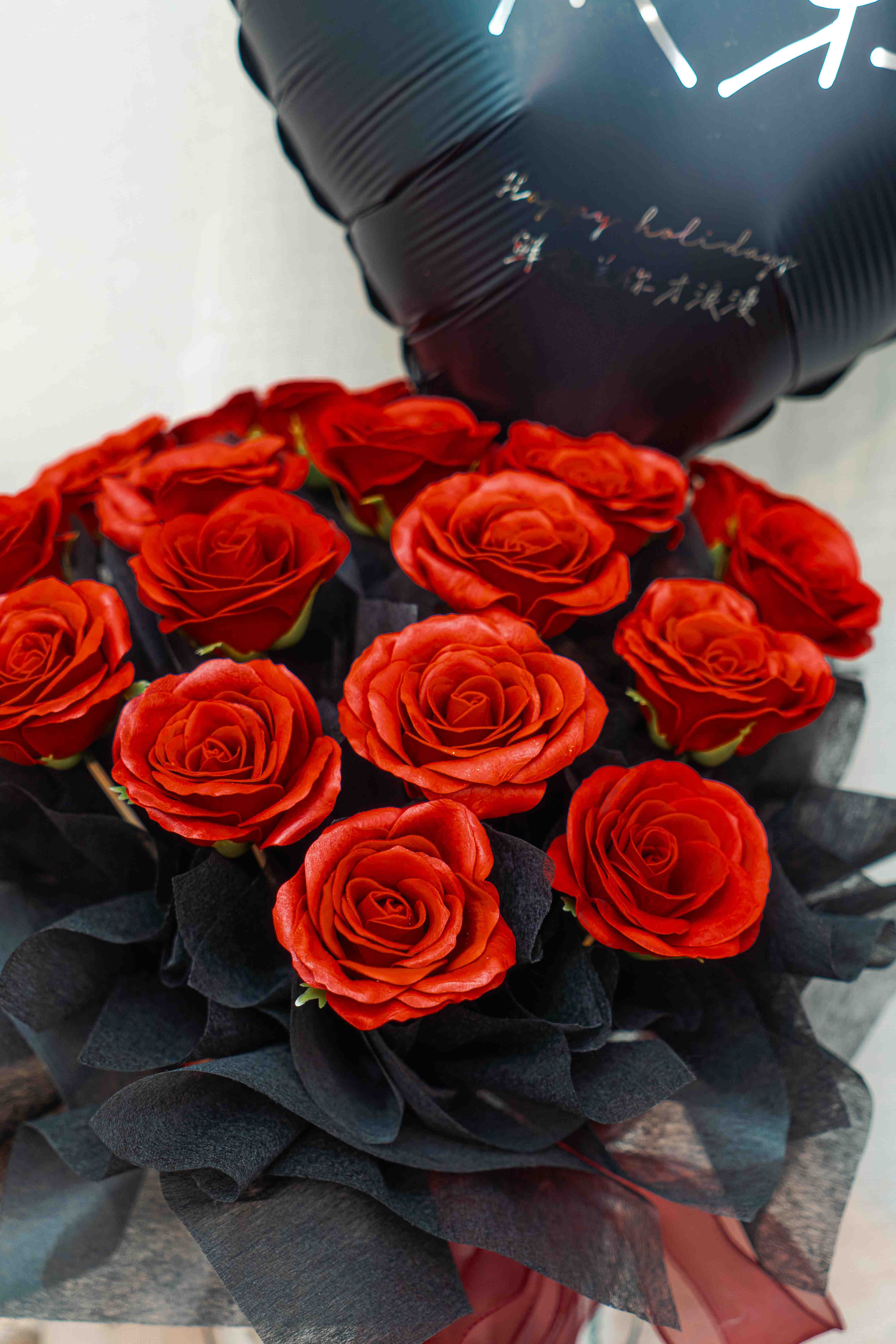 Instant Love - Freeland Floral thumbnail 2
